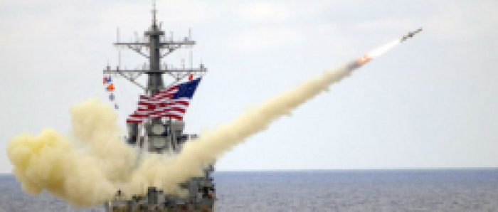   Siste melding: US-krigsskip som USS Donald Cook samles i det østlige Middelhavet. Foto:  U.S. Navy.  