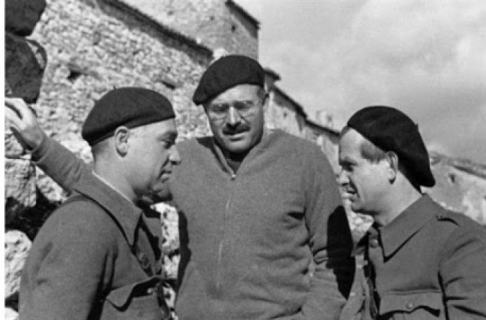 Ehrenburg, Hemingway og  Gustav Regler under den spanske borgarkrigen