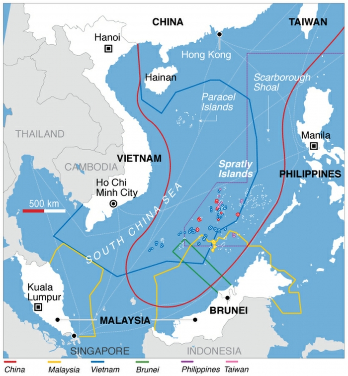 Landene i Sørkinahavets 200-milsgrenser, og Kinas ønskede grense (rød)