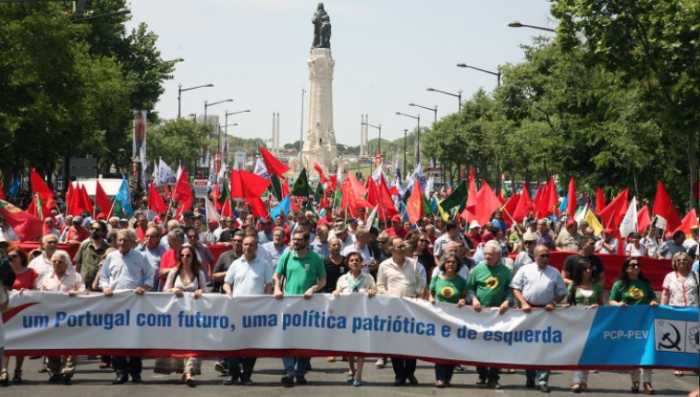 100 000 demonstrerte Mot høyrepolitikk og europeisk integrasjon