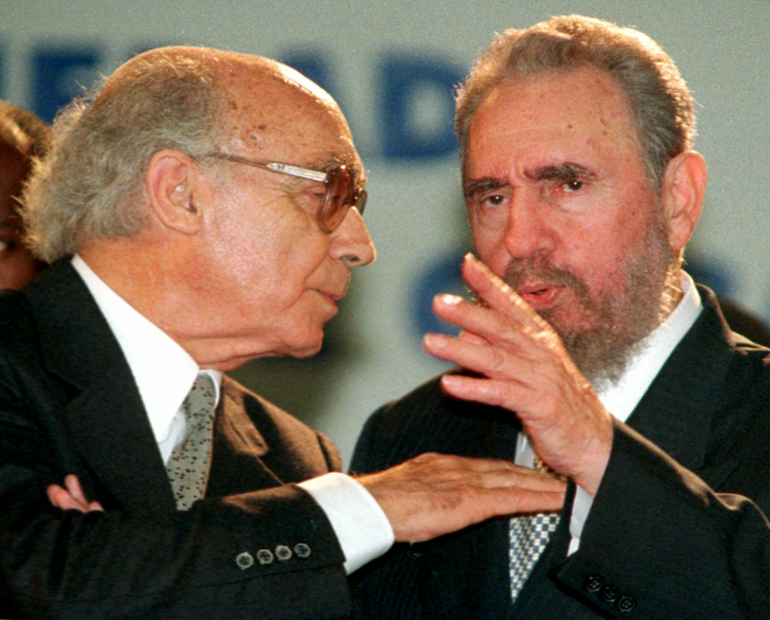 Nobelprisvinner José Saramago og Fidel Castro i Portugal i 1998																					Joao Miguel Rodrigues REUTERS
