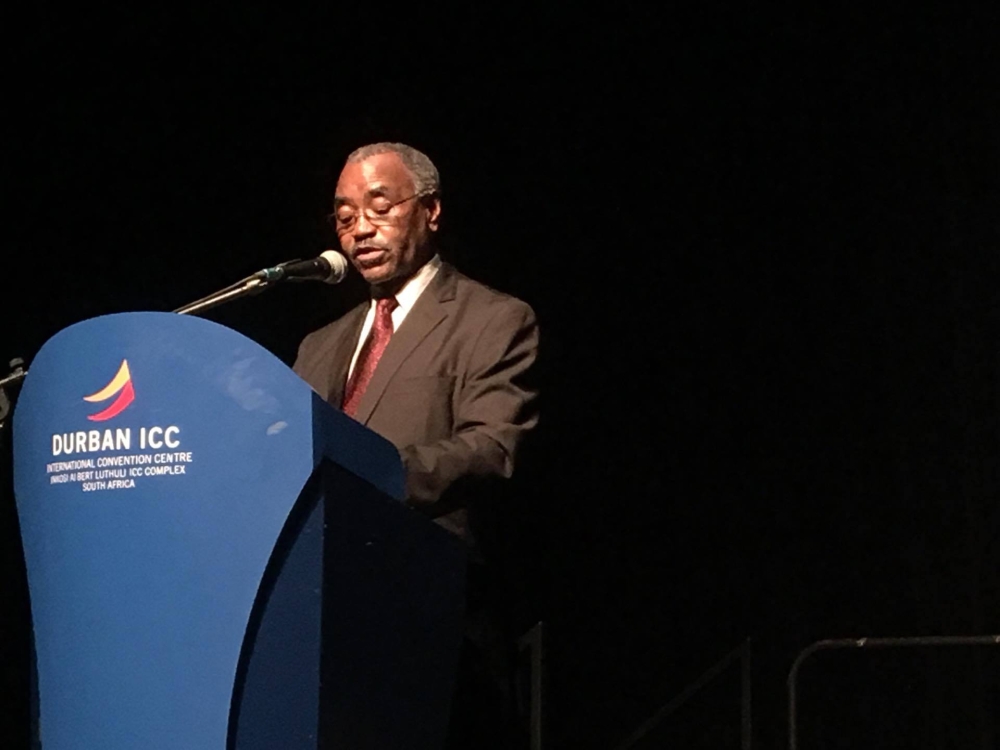 Fortsatt i kamp; Fortsatt varm